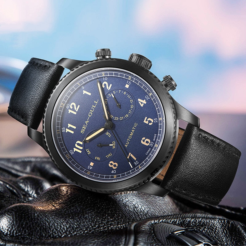 Pilot | Complete Calendar | Leather Strap | 43mm  | LEVEL 01